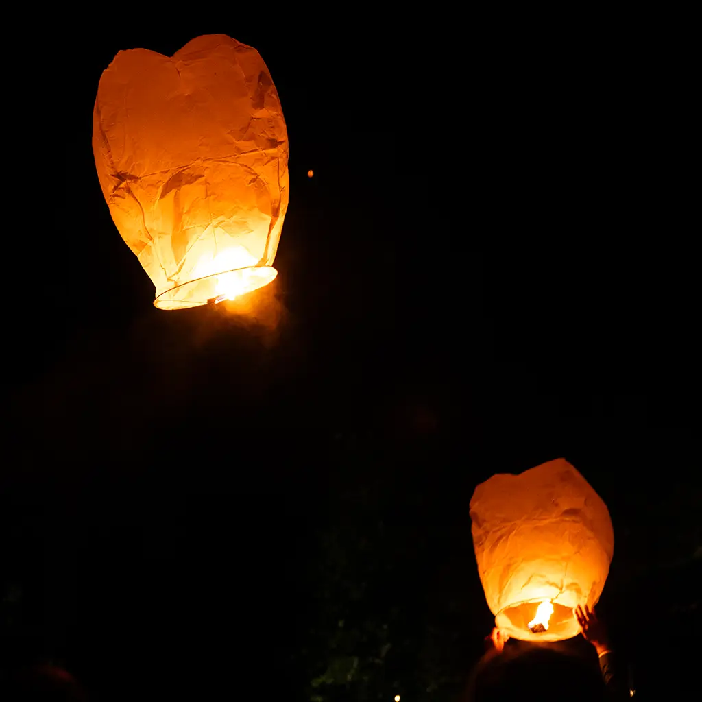 Lanterna volante bianca