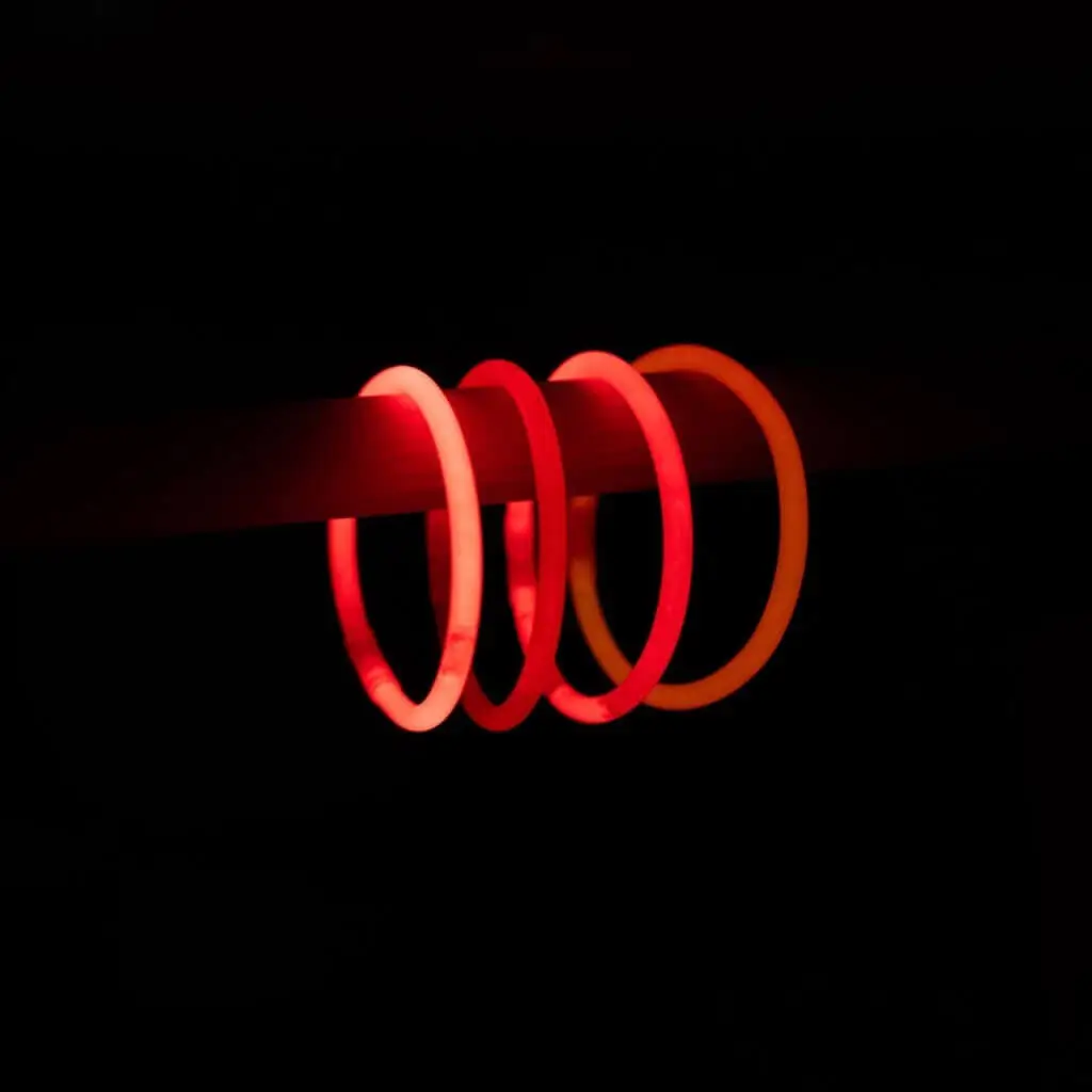 Braccialetto rosso fluo (confezione da 100)