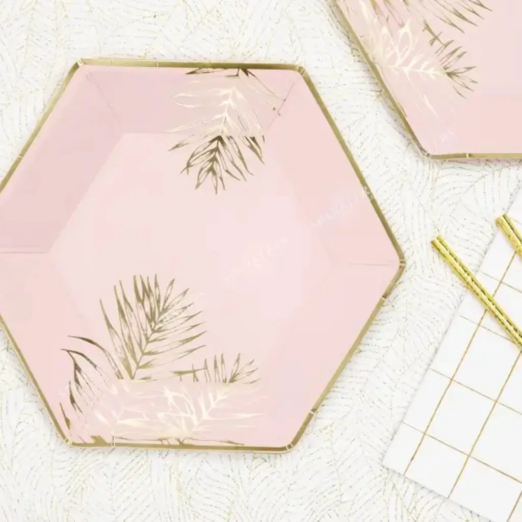 Piatto di carta rosa con disegno in foglia d'oro (Set di 6)