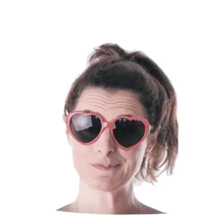 Occhiali a cuore rosso