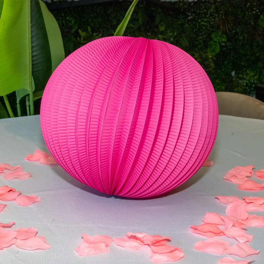 Lampada a sfera di carta tonda rosa fucsia 30cm