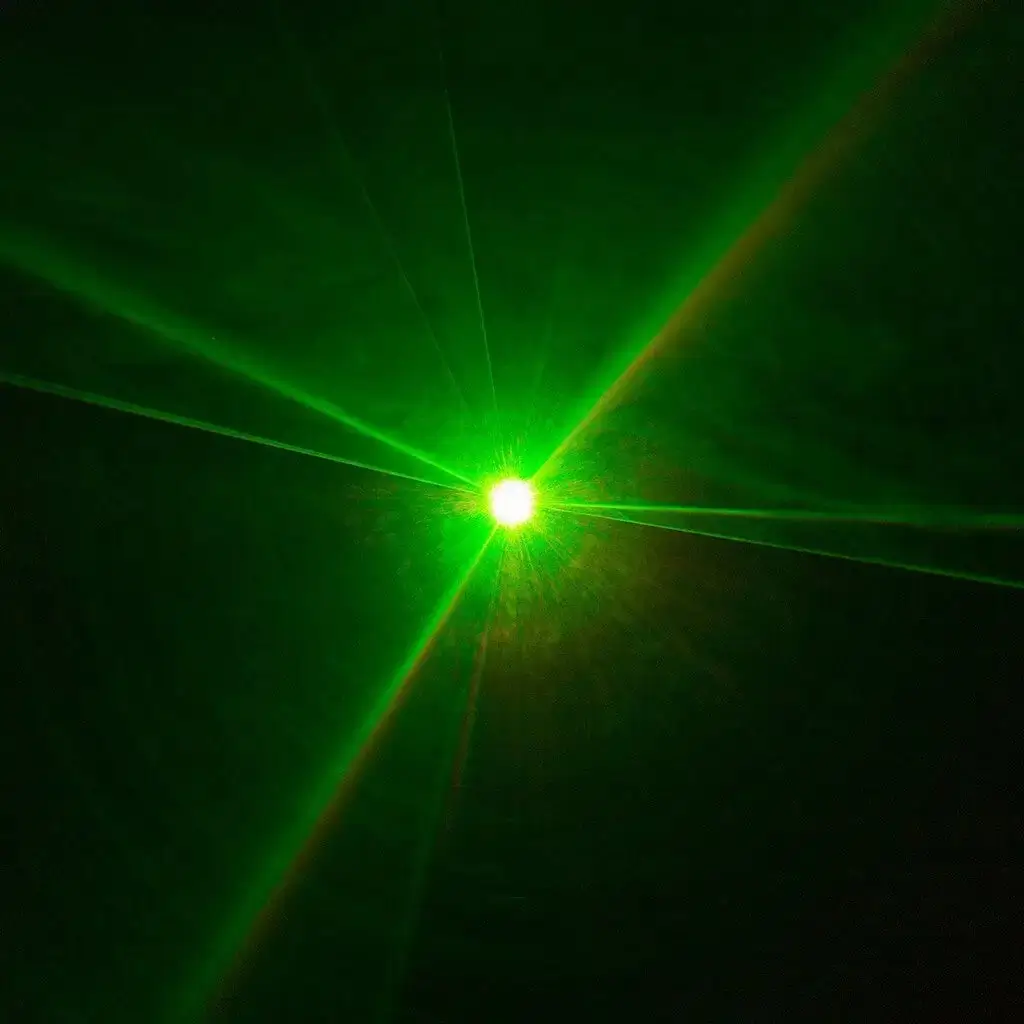 MACCHINA LASER MULTICOLORE - KUB 255 RGB - BOOMTONE DJ