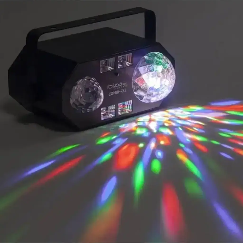 Effetto luce combinato 4 in 1: acqua, astro, UV, strobo