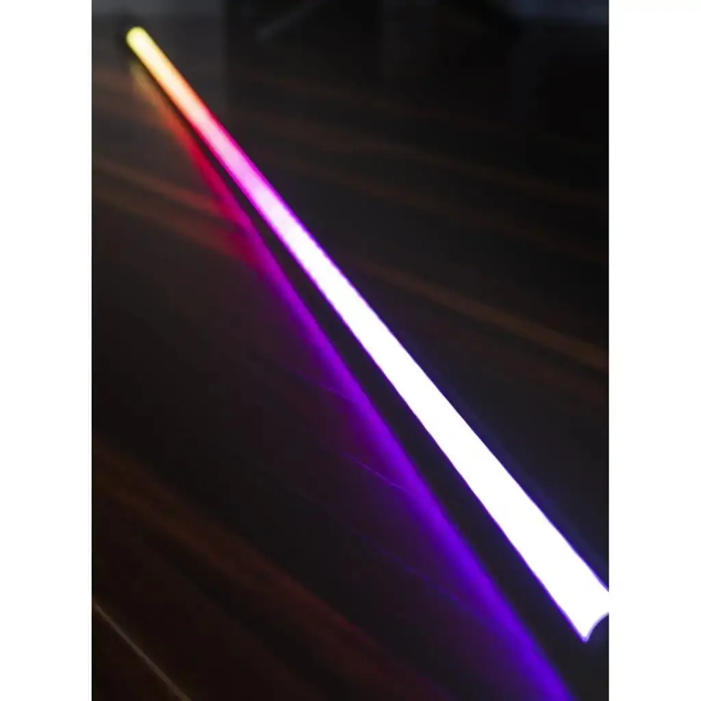 Tubo luminoso 1,5 m RGB Magic Color Stick bianco