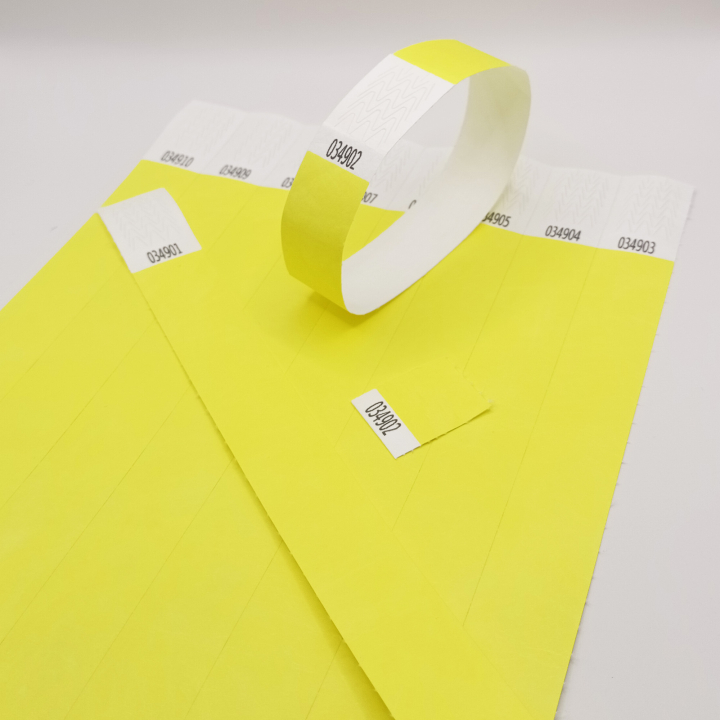 Braccialetto in Tyvek® di carta giallo neon senza marcatura
