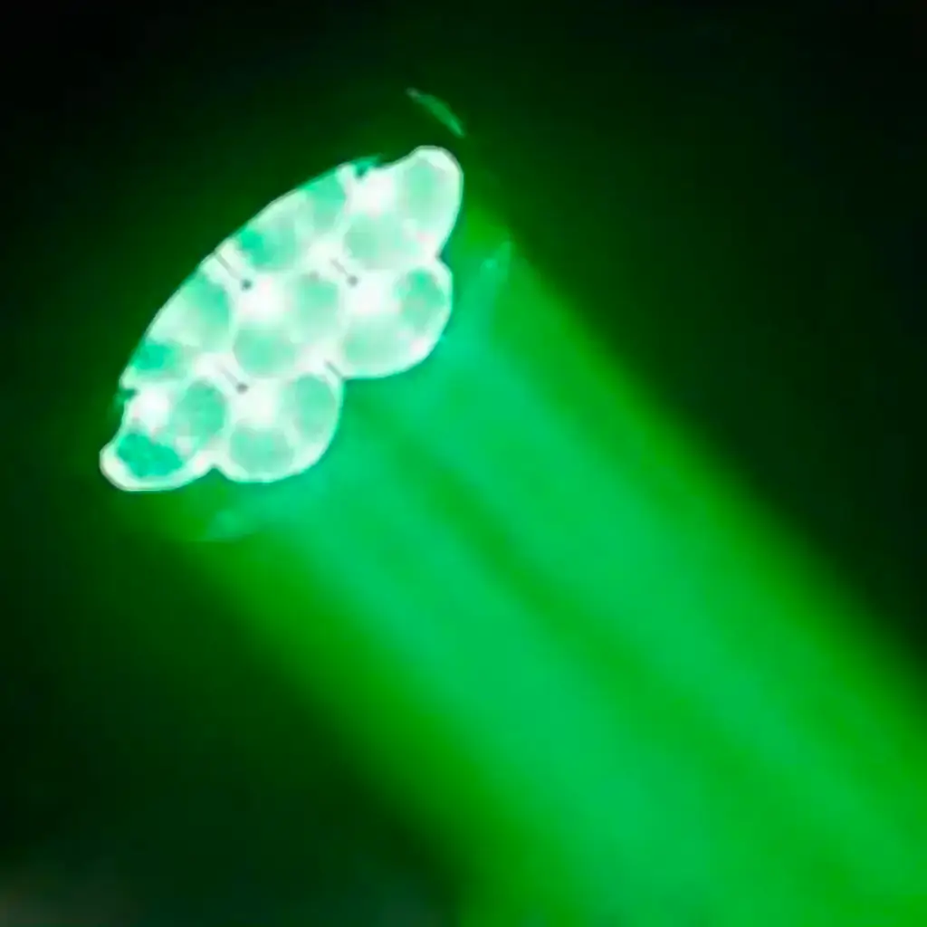 Wash LED RGBW con controllo DMX E-WASH100
