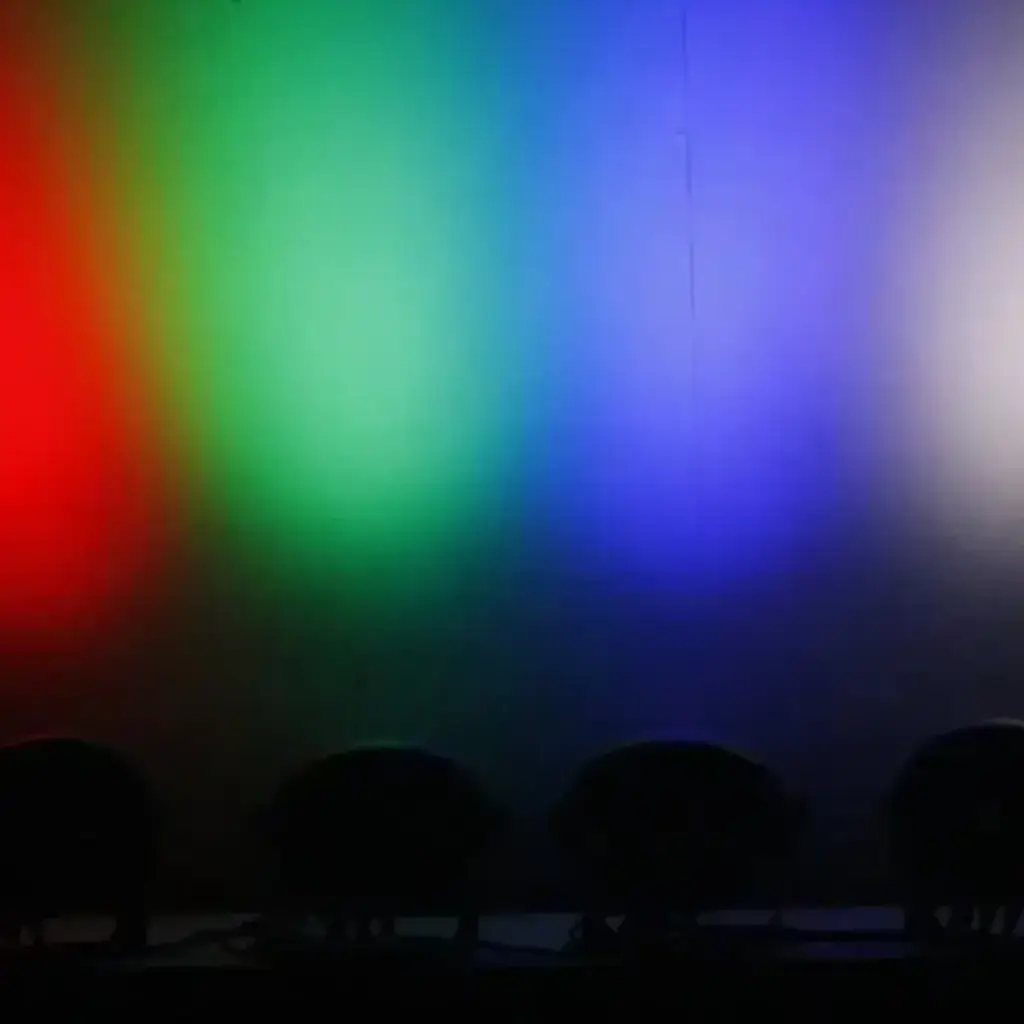Proiettore PAR LED RGBW a doppio controllo - CLUB-MIX2-IP