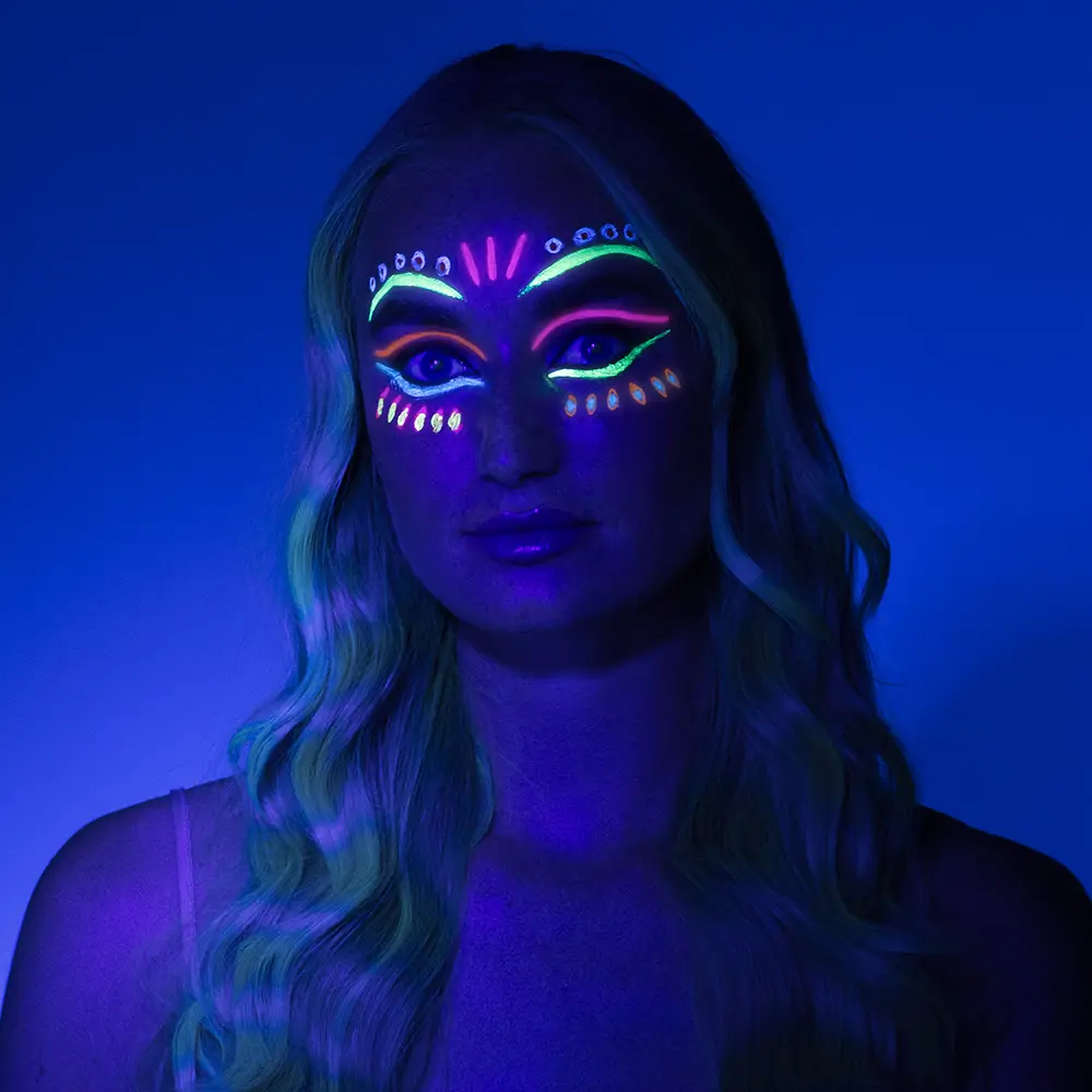 Set per il trucco al neon UV