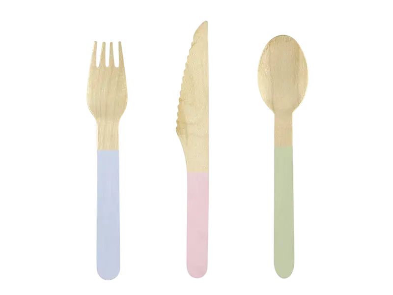 18 coperti in legno pastello